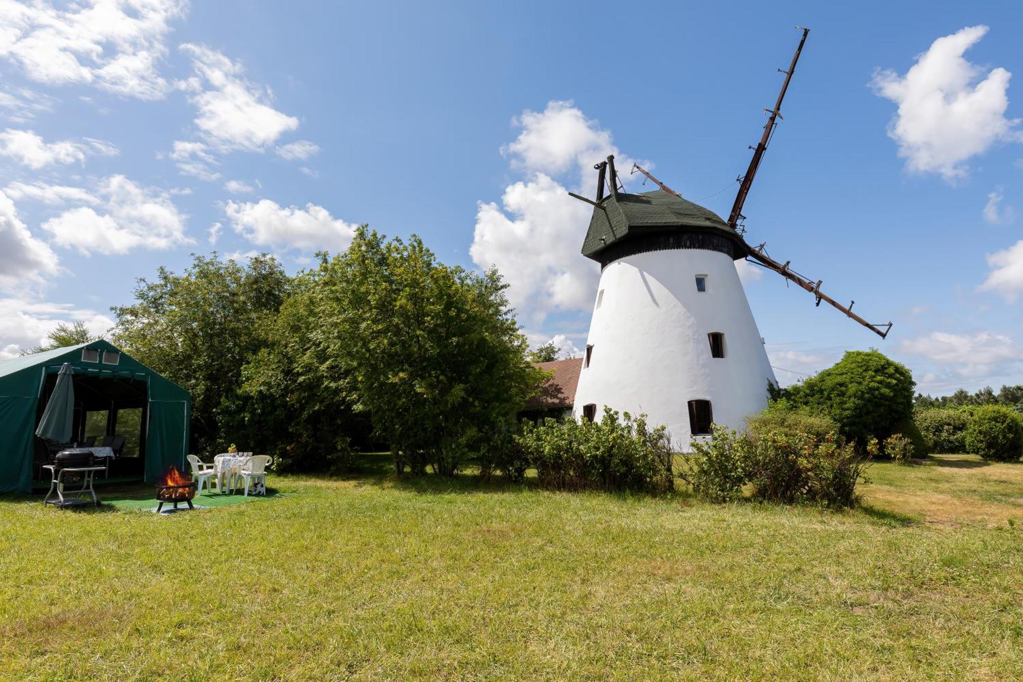Windmill Vacation Home In Ledzin Near Baltic Sea Niechorze Phòng bức ảnh