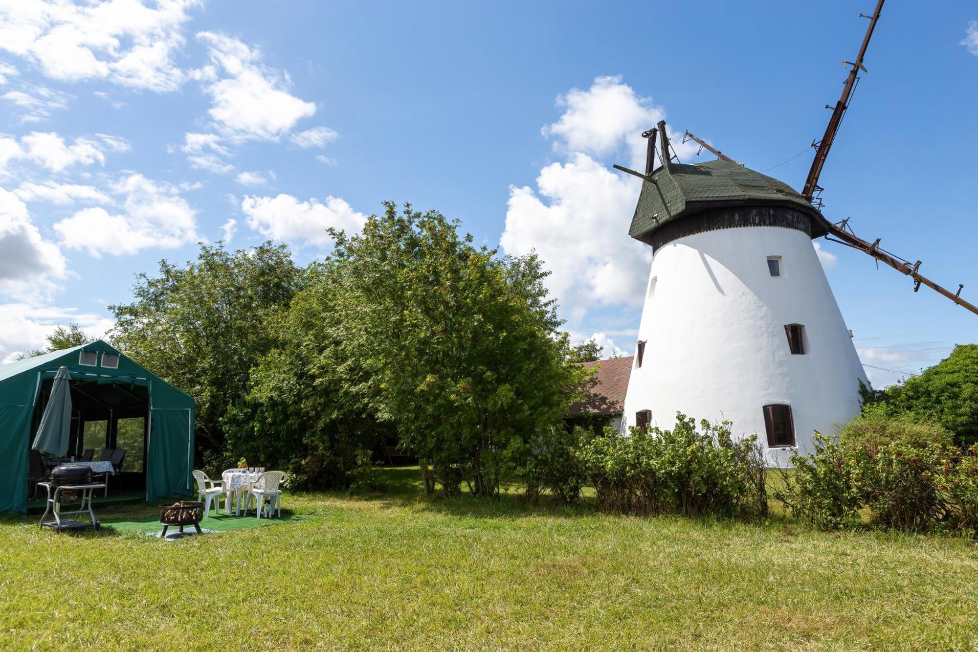Windmill Vacation Home In Ledzin Near Baltic Sea Niechorze Phòng bức ảnh