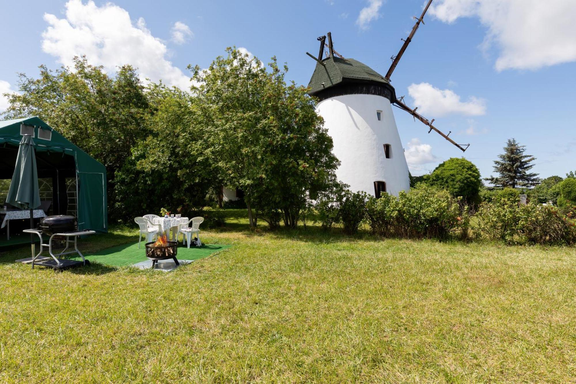 Windmill Vacation Home In Ledzin Near Baltic Sea Niechorze Phòng bức ảnh